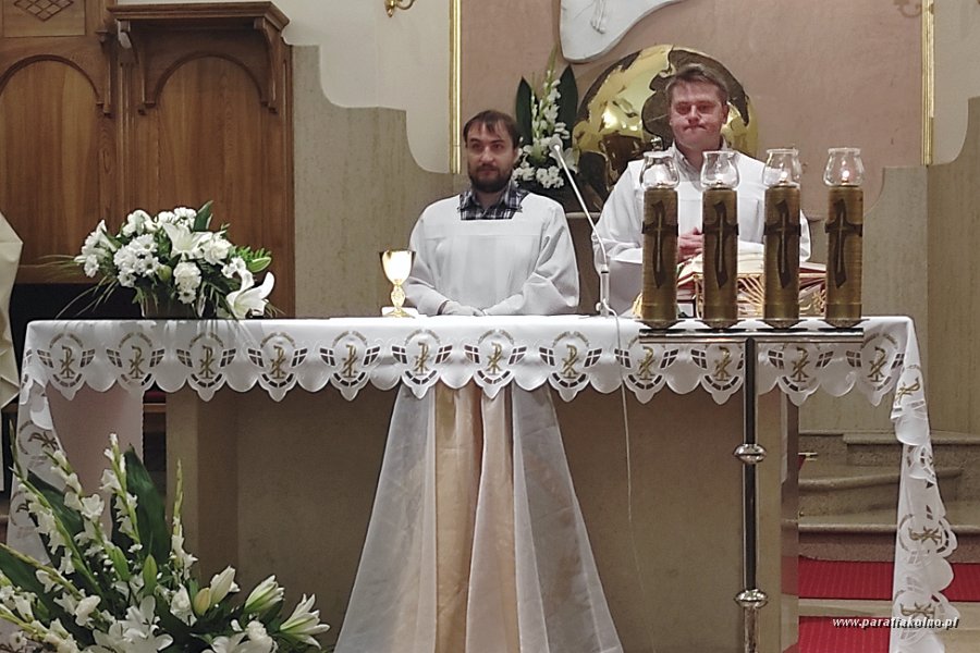 25 Służba ołtarza.jpg